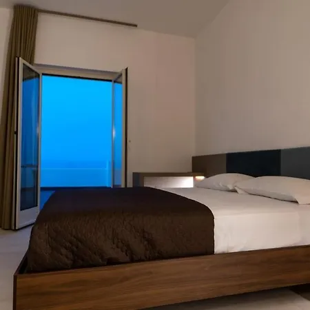 Oda ve Kahvaltı Terrazza Sul Mare Roseto Degli Abruzzi