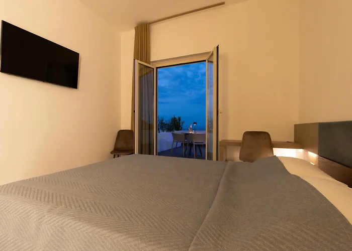 Terrazza Sul Mare 4* Розето-дельи-Абруцци