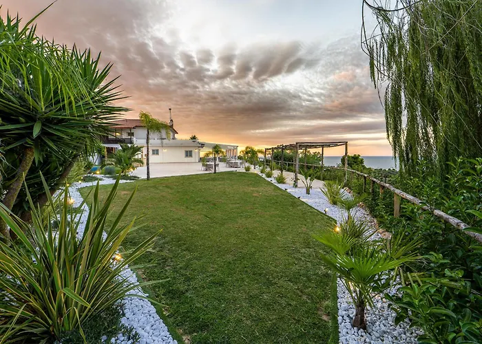 Terrazza Sul Mare 4* Розето-дельи-Абруцци